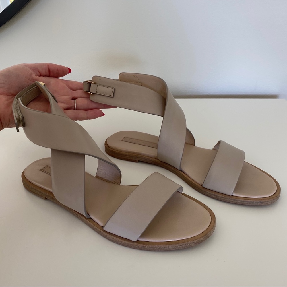 Hugo Boss leather sandals